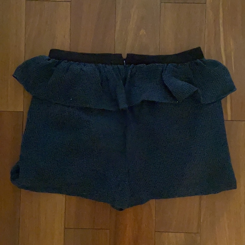 Skort - Picture 2 of 5